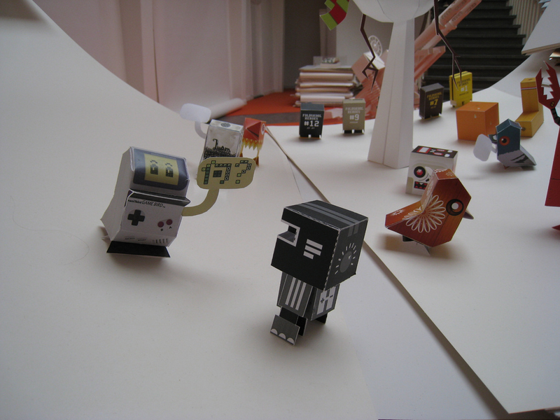 Illustration for article titled DIY Papercraft Steve Jobs: Enact Your "One more thing..." Fantasy